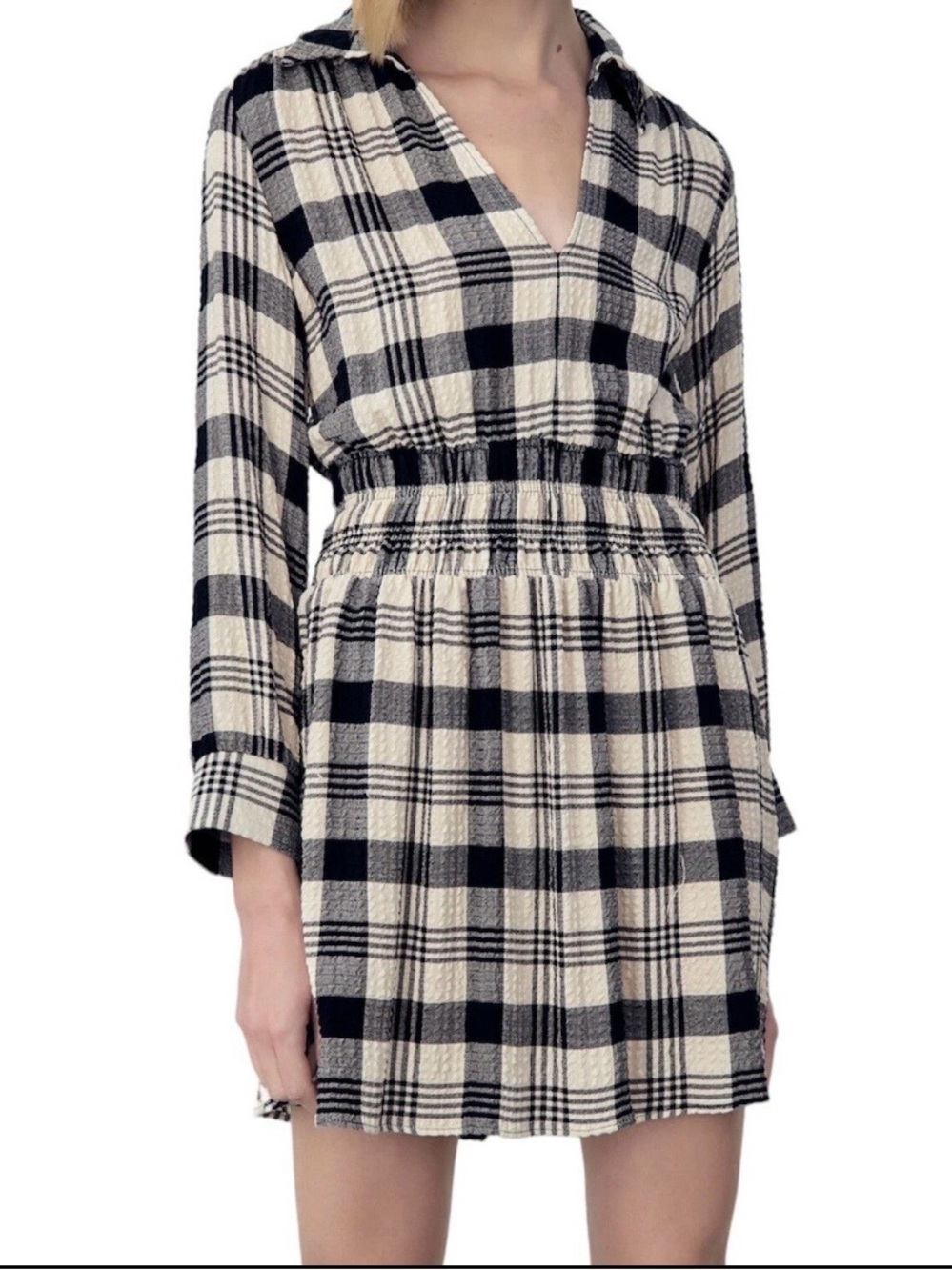 Zara Plaid V-Neck  Mini Dress in Black & Cream
